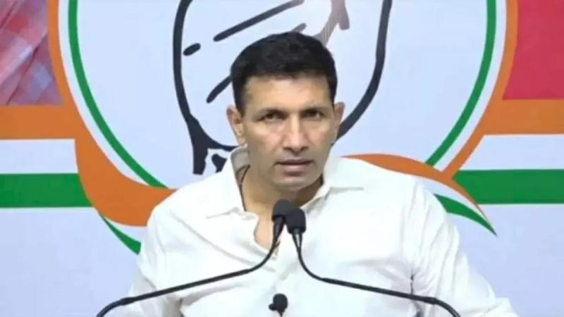 MP की शिक्षा व्यवस्था पर कांग्रेस का हमला, पटवारी ने स्कूलों के विलय पर मांगी जानकारी